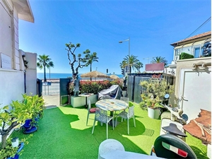 villa à la vente -   06800  CAGNES SUR MER, surface 230 m2 vente villa - UBI431354825